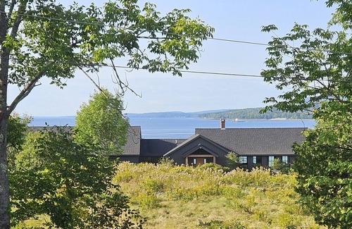Northport Casa | New Ocean View Home