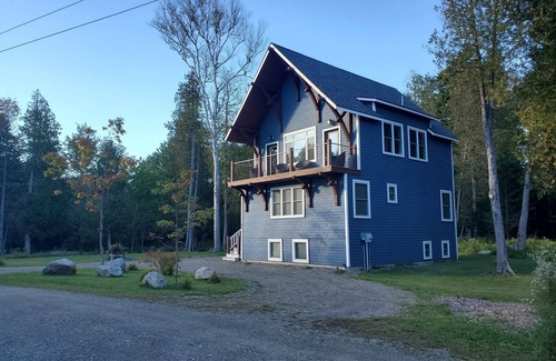 Northport Casa | New Ocean View Home