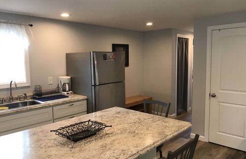 Old Orchard Beach Cabaña | Nueva cabaña OOB, a 5 minutos de la playa y el muelle, ahora tomando reservas para 2019
