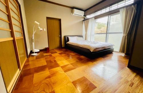 Hakone Villa | NEW OPEN『天然温泉』芦ノ湖畔の完全貸切別荘