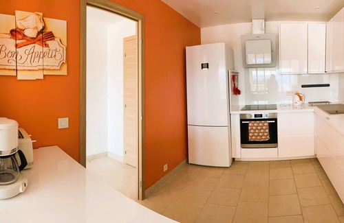Cagnes-sur-Mer Villa | New Orange Villa 6-BR A/C with a Salted Heated Pool & BBQ, Great Mountain View
