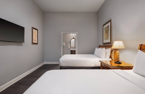 New Orleans Hotel | New Orleans Courtyard Hotel and Suites by the French Quarter
