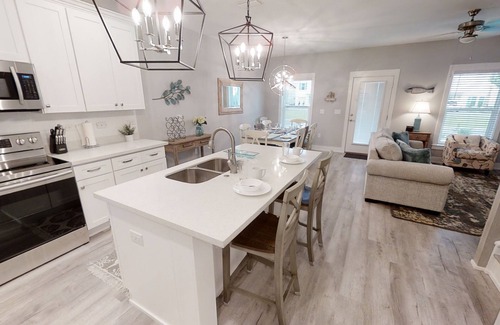 El Centro Beach Casa | NEW PCB HOUSE Close to Beach BBQ Grill, Neighborhood Pool, Free Golf Daily!