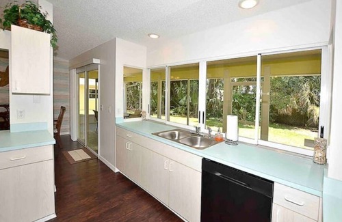 Sebastian Highlands Casa | NEW Peaceful Sebastian Retreat