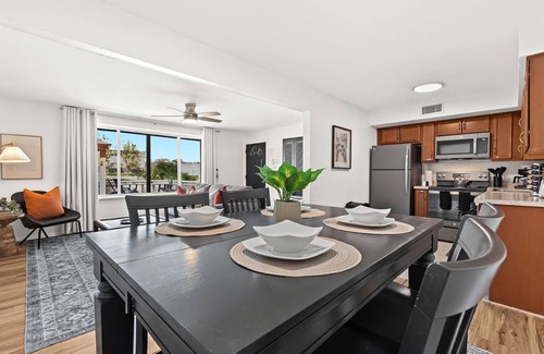 Royal Oak Apartamento | New! Pet Friendly 1BR Flat near Downtown Royal Oak