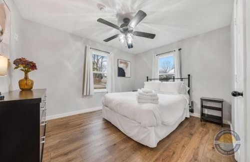 Lake Geneva Casa | New Pet-Friendly Lake Geneva Escape