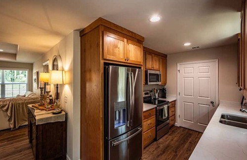 Dahlonega Casa | New Pet-Friendly less than 5 minutes to Dahlonega Square