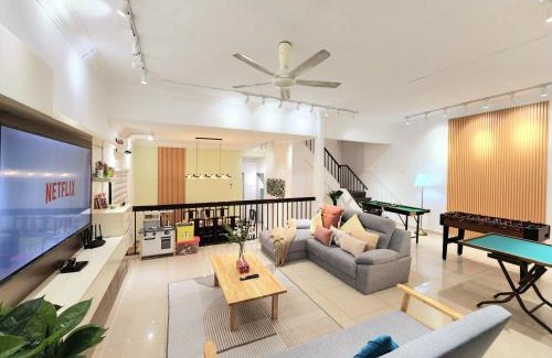 SS 2 Casa | NEW! Petaling Jaya SS2 Landed Home for up to 19 Pax with 5bedroom 4Bath