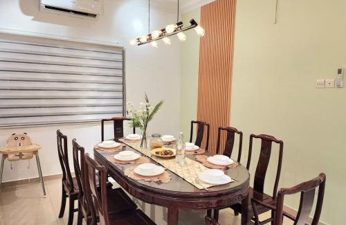 SS 2 Casa | NEW! Petaling Jaya SS2 Landed Home for up to 19 Pax with 5bedroom 4Bath