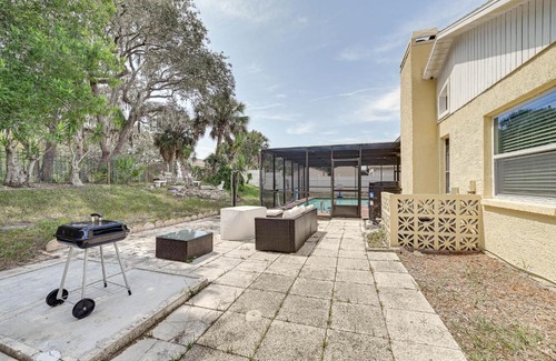 Orchid Lake Village Casa | New Port Richey Rental Home with Heated Pool!