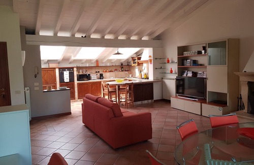 Crociale Apartamento | Nuevo! - Bonita en Gardagolf