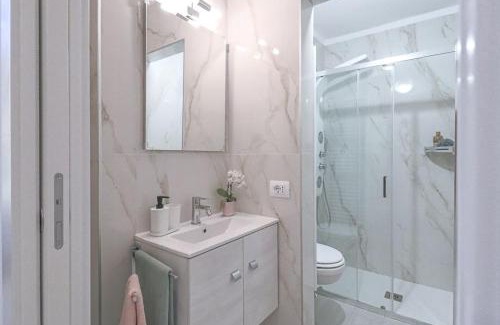 Como Apartamento | New private apt in Como whit A-C Comfort - Elegant - Comfortable