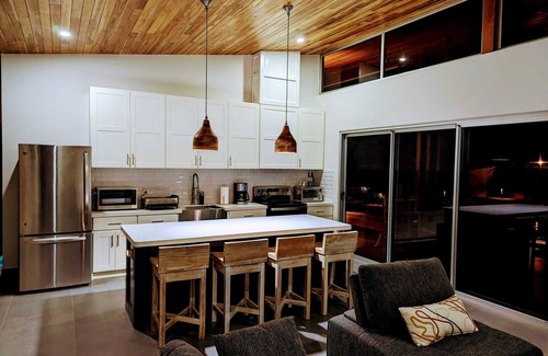 Nosara Casa | New Private Jungle Retreat. Minutes from everything Nosara has to offer!