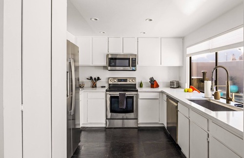 Racquet Club Estates Condominio | NEW! Private Pool & Mountain Views!