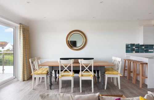 Middleton-on-Sea Casa | New Property - Beachfront 4 bedroom with direct access to the beach