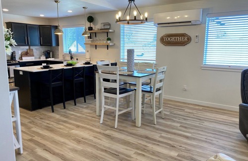 Puyallup Condominio | NEW - Puyallup Downtown Duplex
