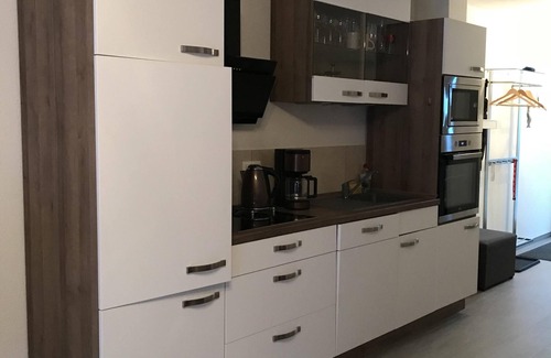 Gelbensande Apartamento | Nuevo apartamento tranquilo en el bosque costero Graal-Müritz convivencia apartamento Hasenwinkel 4 EG