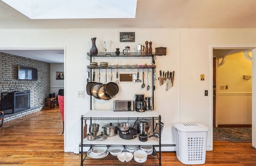 New Paltz Casa | NEW! Relaxing 3BR Haven in Beautiful New Paltz