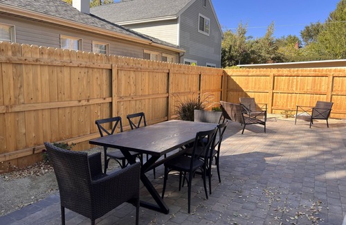 Carson City Casa | New remodel! 3-bed House in heart of Carson City