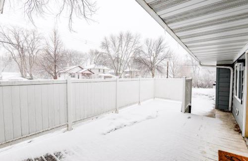 Fargo Casa | NEW Remodeled Townhome Close to Downtown