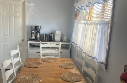 Villas Casa | New Reno! 5 min walk to beach, Garage Arcade! 3 bedroom/4 bed/2 bath. Must see!