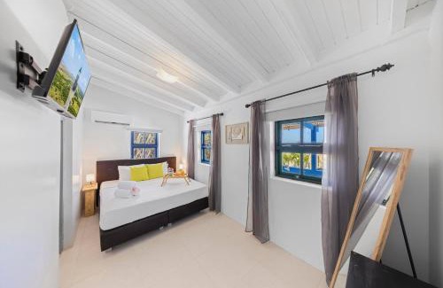 Punto de Oro Casa | New Renovated 3br Escape - 30 Off 4th Night Sept