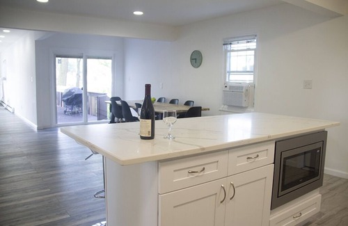 Lake Hopatcong Casa | Nueva casa de vacaciones renovada