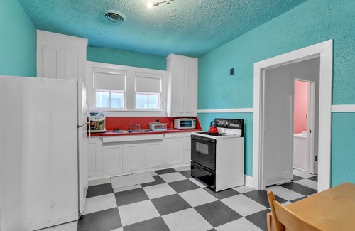 Gonzales Casa | NEW! Retro Revival with Modern Luxury