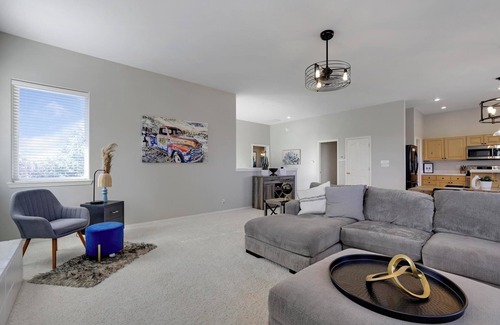 Twin Falls Casa | NEW! River View Retreat 🌴 Unreal view 😎 Prime 📍