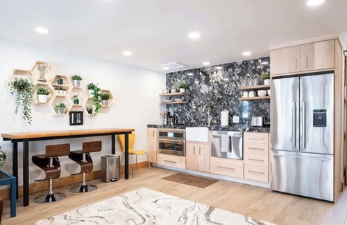 McCall Condominio | NEW Romantic LakeView Studio Beach Pool, Modern