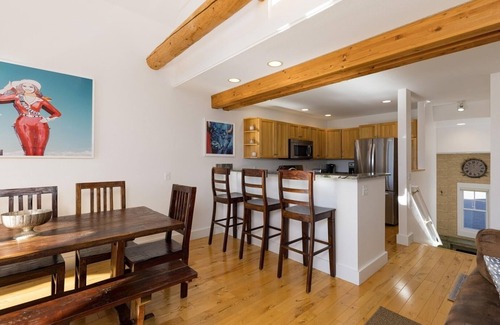 Saddle Ridge Casa | NEW! Saddle Ridge J2 3-Bedroom Home with Mountain view