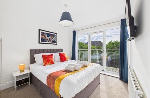 Wychbold Casa | NEW Saxon Way by Signature Stays - Worcestershire