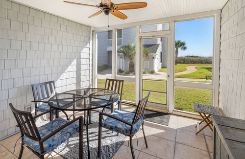 Ocean Drive Condominio | NEW! Sea Cloisters 105B 3-Bedroom Condo with Pool and Beach view