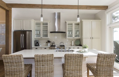 Seabrook Casa | *New* Seabrook's The West Winds: Oceanfront, Hot Tub, Dog Friendly!