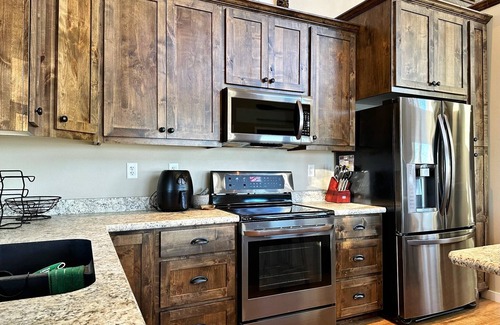 Battle Lake Casa | NEW! Serene lakeside cabin with crystal clear waters on Eagle Lake.