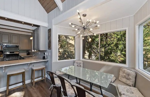 Lake Arrowhead Cabaña | ✨NEW Serene Modern Mountain Cottage Near Lake✨