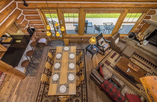 Powder Ridge Casa | New ski-in/ski-out Peaklight Chalet!