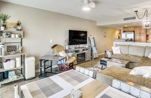 New Smyrna Beach Apartamento | New Smyrna Beach Condo on Water Rest, Swim and Play