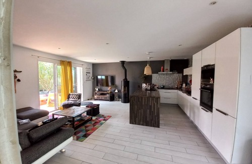Crozon Casa | New CONTEMPORARY HOUSE - SWIMMING POOL 5 minutes from the beaches