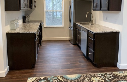 Huntsburg Apartamento | New studio apartment just minutes from wine country and Lake Erie