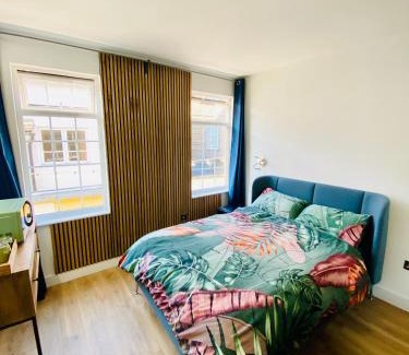 Grove Apartamento | New studio flat overlooking city centre