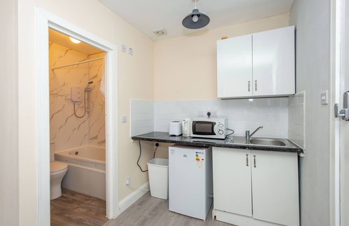London Borough of Bromley Apartamento | *New Studio* Zone 6 Cheslfield 2