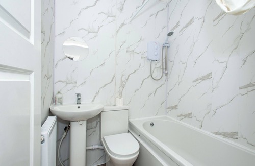 London Borough of Bromley Apartamento | *New Studio* Zone 6 Cheslfield 2