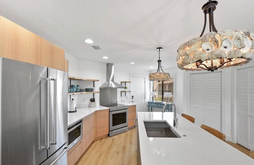 Saint Simons Island Condominio | NEW! Stunning Remodeled Condo with Marsh Views