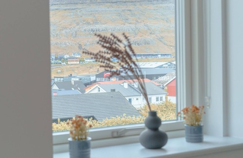 Torshavn Apartamento | New / Stunning Sea View / Light / 3 Br
