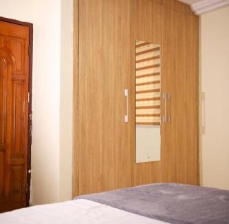 Madina Apartamento | New Stylish 1 Bedroom Adjiringanor