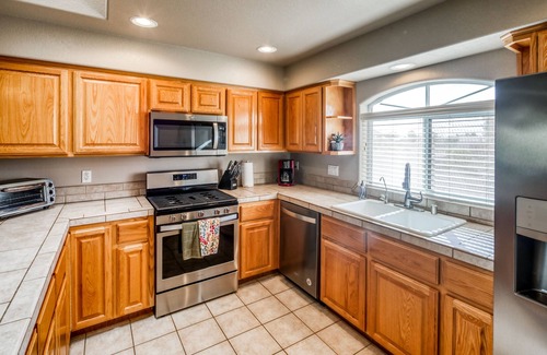 Fort Mohave Casa | NEW!! Summer Fun on Golf Course & Near River or Lake
