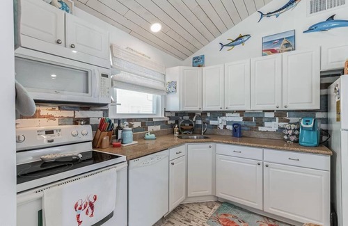 South End Condominio | New Summer OCNJ South End Home! Month of August Available!