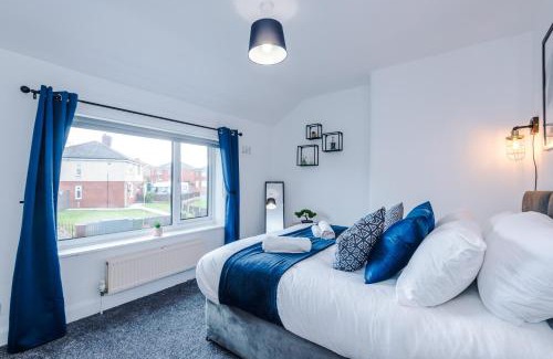 Wigan Apartamento | NEW! The Acacia House Lodge - Modern & Stylish 3 Bed By Parydise Properties Ltd - Ideal for families or business stays!