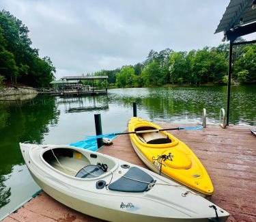 Westminster Hotel | New The Breeze at Lake Hartwell house w Dock
